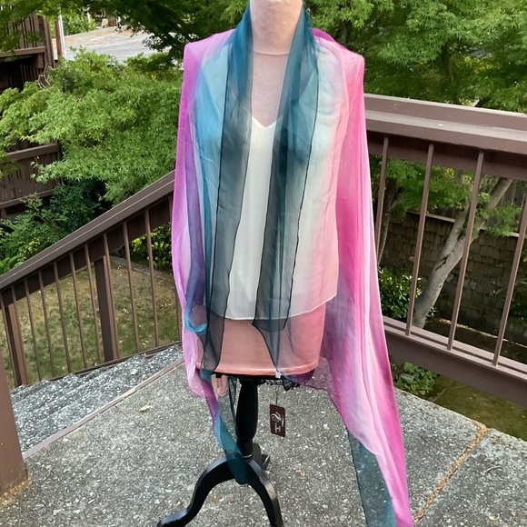 Tony& Candice NWT 100 % silk colorful gradient sheer large scarf shawl 44” x 66” - Picture 3 of 15